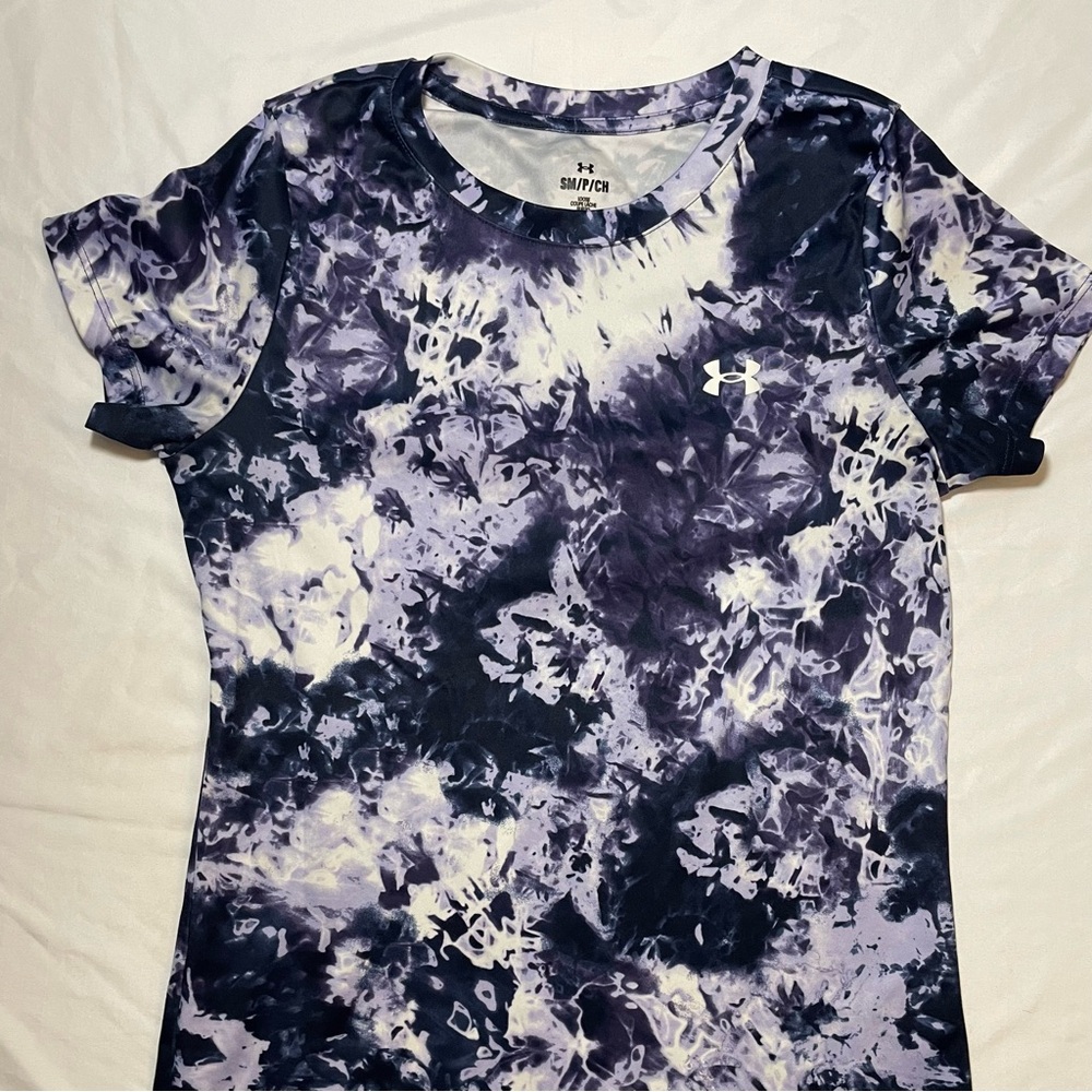 Under Armour Women's Short Sleeve Purple Pattern Tee